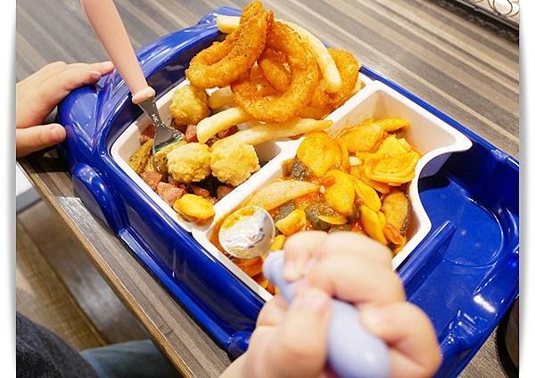 吃兒童餐