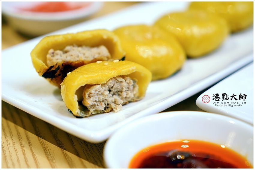 【桃園美食】港點大師．肥美大閘蟹+美味港點，南崁特力屋美食推薦!