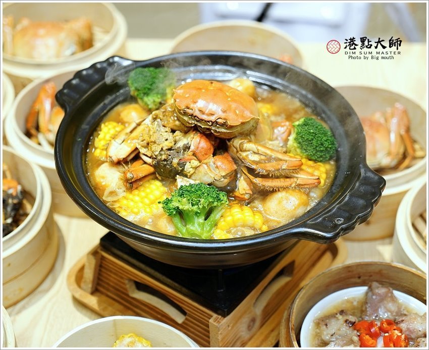 【桃園美食】港點大師．肥美大閘蟹+美味港點，南崁特力屋美食推薦!
