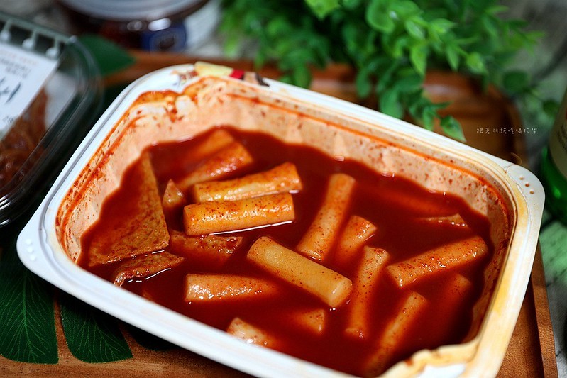 韓國紅雪蟹蟹膏辣炒年糕韓式小菜家樂福韓國週試吃開箱077 韓國紅雪蟹蟹膏辣炒年糕韓式小菜家樂福韓國週試吃開箱077