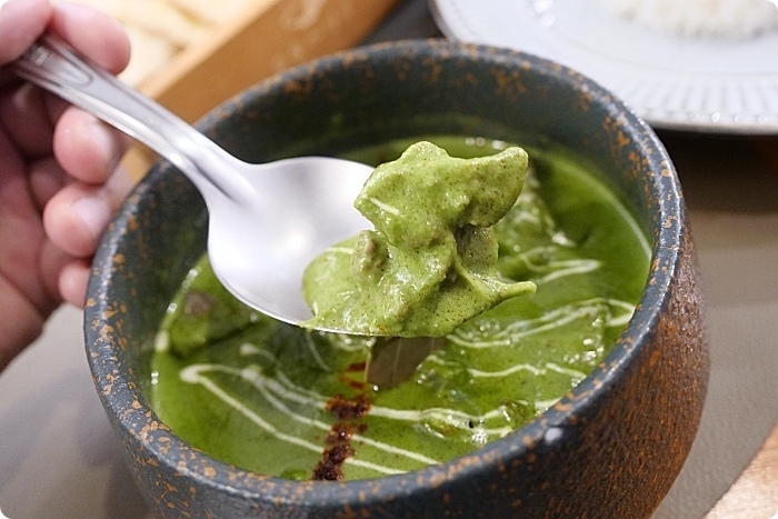 嘉義美食⎪盛食咖哩店。咖哩口感醇厚,瑪莎拉香料香氣濃郁,必點烤餅搭咖哩醬。嘉義巷弄美食,五顆星評價。 @捲捲頭 Wonderful 品味。生活 /tmp/phpQzqoMB