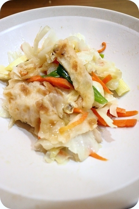 ▋宜蘭美食 ▋南興街無名蔥油餅。傳統市場裡的美味,乾烙餅皮鬆軟帶勁道 吃得到麵粉甜香及蔥香! @捲捲頭 Wonderful 品味。生活 ▋宜蘭美食 ▋南興街無名蔥油餅。傳統市場裡的美味,乾烙餅皮鬆軟帶勁道 吃得到麵粉甜香及蔥香! @捲捲頭 Wonderful 品味。生活