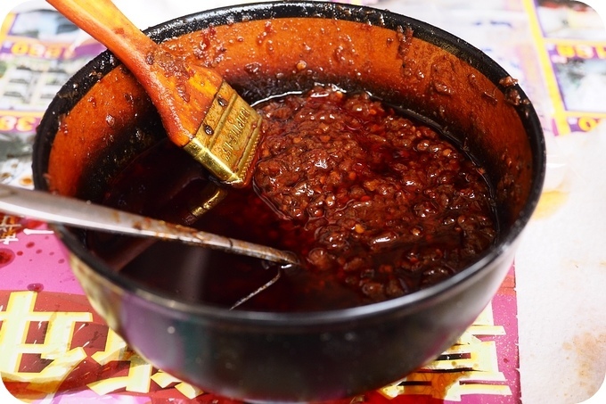 ▋宜蘭美食 ▋南興街無名蔥油餅。傳統市場裡的美味,乾烙餅皮鬆軟帶勁道 吃得到麵粉甜香及蔥香! @捲捲頭 Wonderful 品味。生活 ▋宜蘭美食 ▋南興街無名蔥油餅。傳統市場裡的美味,乾烙餅皮鬆軟帶勁道 吃得到麵粉甜香及蔥香! @捲捲頭 Wonderful 品味。生活