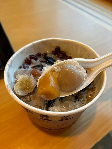 宜蘭礁溪和平豆花礁溪本舖天然手工的好吃豆花店!