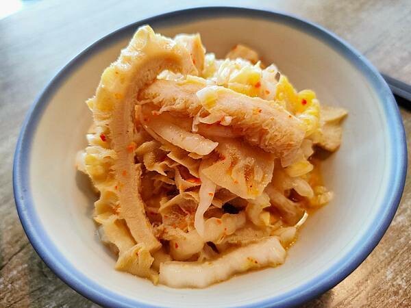 /tmp/phpewzkBh /tmp/phpewzkBh