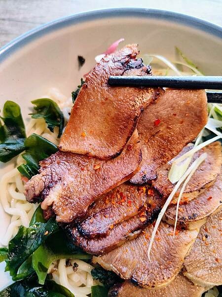 /tmp/phpq56LeN /tmp/phpq56LeN