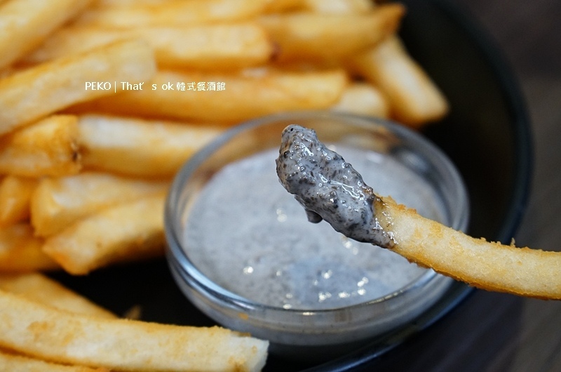 蘆洲韓式料理.That’s ok 韓式餐酒館.韓式餐酒館.韓式餐酒館菜單.台北餐酒館.馬鈴薯排骨湯.馬鈴薯豬骨湯.台北韓式料理.