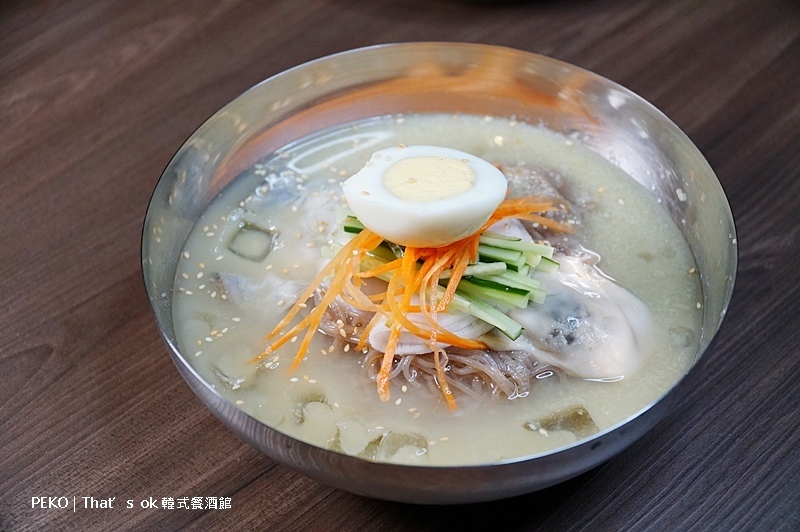 蘆洲韓式料理.That’s ok 韓式餐酒館.韓式餐酒館.韓式餐酒館菜單.台北餐酒館.馬鈴薯排骨湯.馬鈴薯豬骨湯.台北韓式料理.