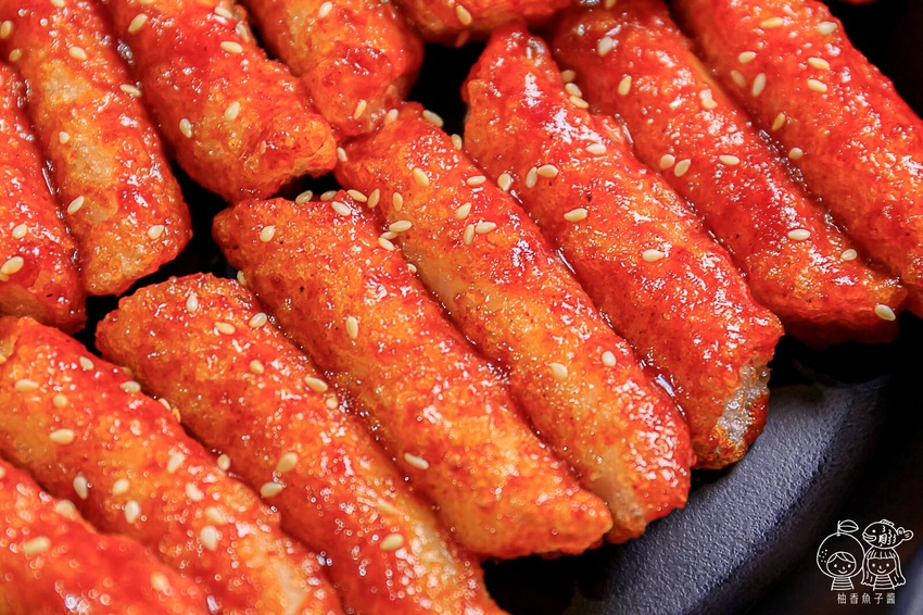 That’s ok 괜찮아 韓式餐酒館，免出國也能吃到超潮韓式料理！限量馬鈴薯豬骨湯、韓式炸雞、炸年糕通通有，還有夢幻花式調酒好浪漫！