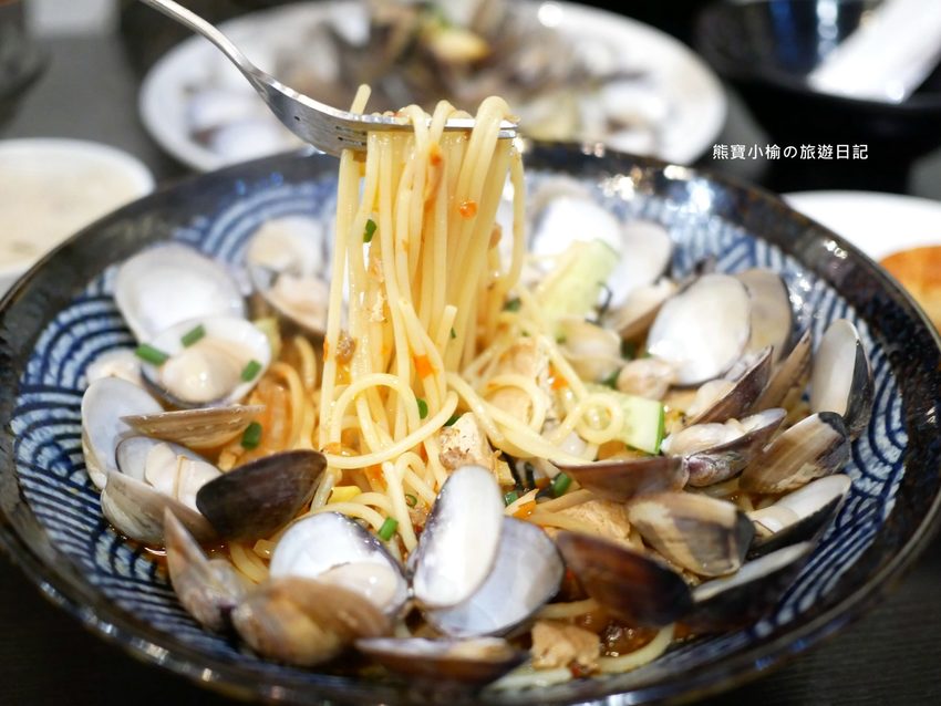 隨便大里店Blue，大里平價義大利麵店，Chinchintsaitsai新菜單2020，湯姆熊正對面。 @熊寶小榆の旅遊日記