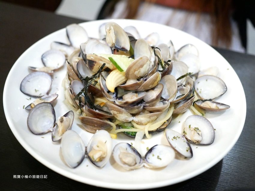 隨便大里店Blue，大里平價義大利麵店，Chinchintsaitsai新菜單2020，湯姆熊正對面。 @熊寶小榆の旅遊日記