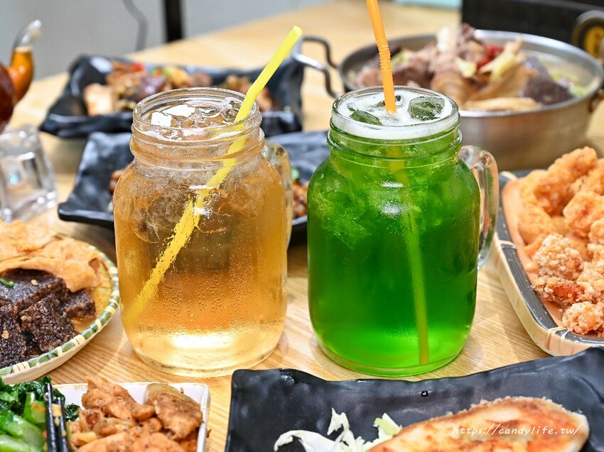 台中市東區玉品軒茶棧｜台中簡餐店天花板！餐點超過200種，激推香辣美食，營業至凌晨兩點半