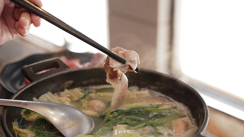 彰化火鍋 濎極鍋物 陳稜店 蛤蠣爆炸多卜卜鍋 彰化燒酒雞鍋 彰化石頭火鍋 平價火鍋 賽的日札359.png