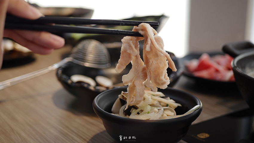 彰化火鍋 濎極鍋物 陳稜店 蛤蠣爆炸多卜卜鍋 彰化燒酒雞鍋 彰化石頭火鍋 平價火鍋 賽的日札350.png