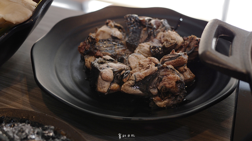 彰化火鍋 濎極鍋物 陳稜店 蛤蠣爆炸多卜卜鍋 彰化燒酒雞鍋 彰化石頭火鍋 平價火鍋 賽的日札337.png