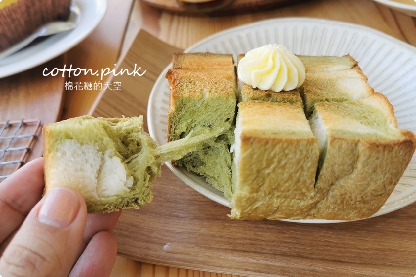 台中老店變身網美早午餐，向陽房最新厚茶生吐司必吃～陽光食事所文青風吐司盤百元有找！