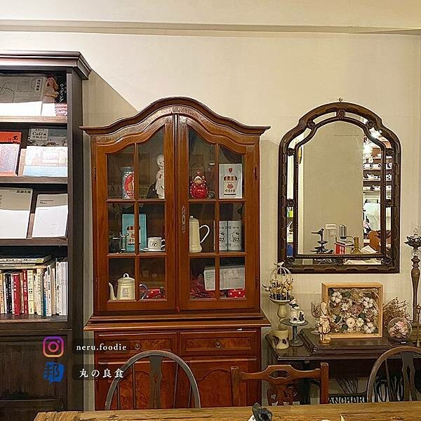 喫茶小豆KISSAAZUKi｜松山文青復古風餐廳推薦 @neru.foodie / 丸の良食