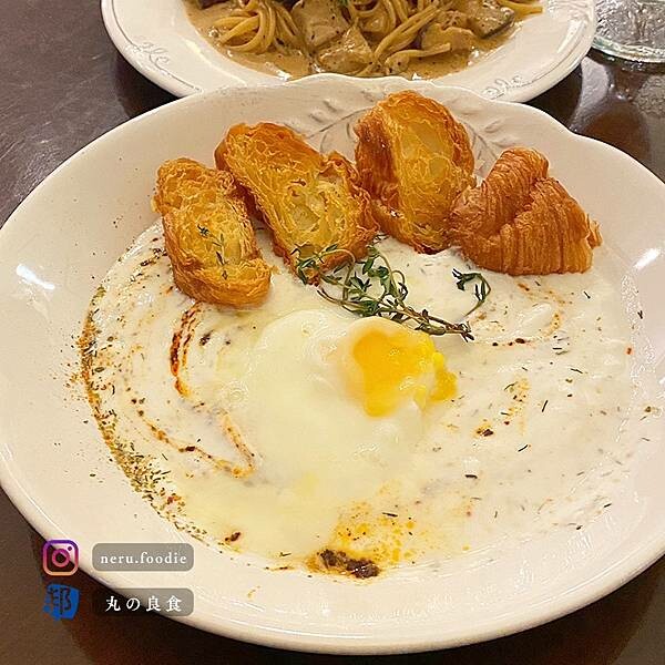 喫茶小豆KISSAAZUKi｜松山文青復古風餐廳推薦 @neru.foodie / 丸の良食