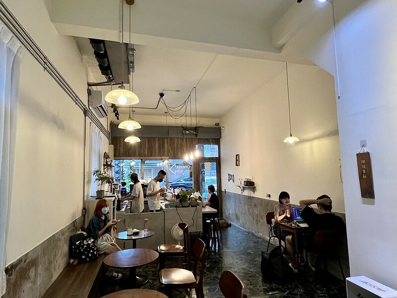 【台灣，高雄市，左營區】日和珈琲 GoodVibe Coffee，巷弄間的日式Ｘ懷舊Ｘ老屋咖啡聽。（高
