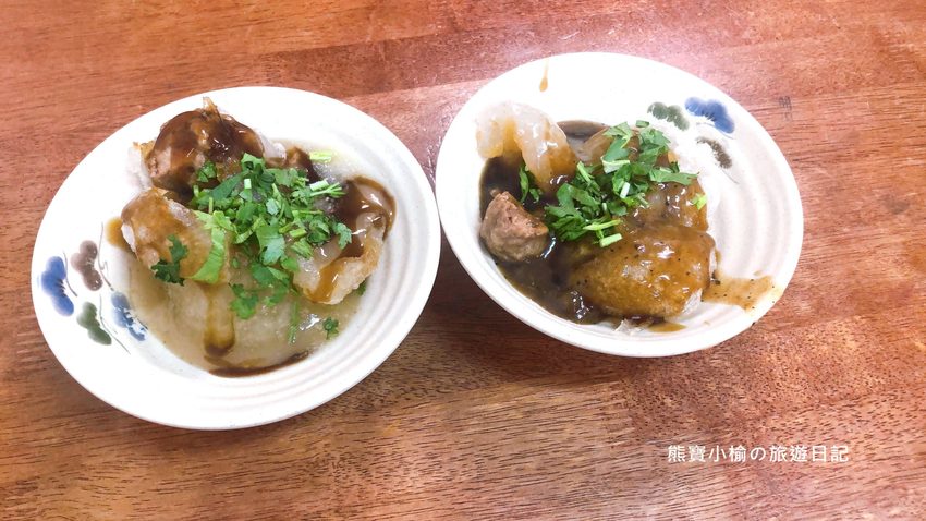 厚呷鹿港大腸麵線,台中火車站後站必吃銅板美食,脆皮肉圓真的有夠好吃!內文附詳細菜單介紹。 @熊寶小榆の旅遊日記