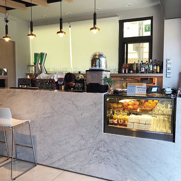 Food one 餐酒館_201012_13.jpg