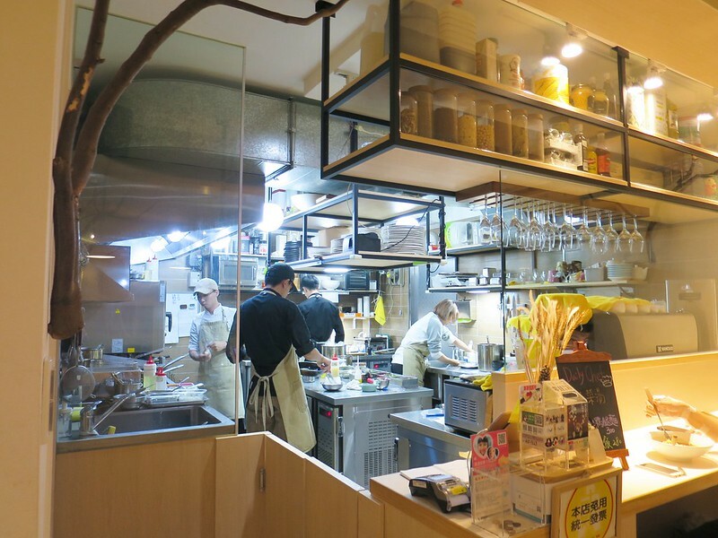 2020-12-10-15-29-23-389