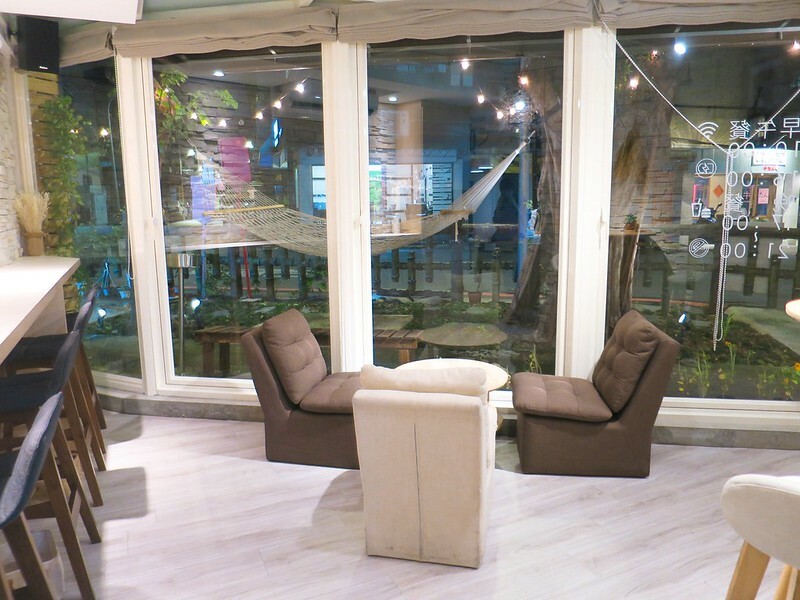 2020-12-10-15-28-02-210