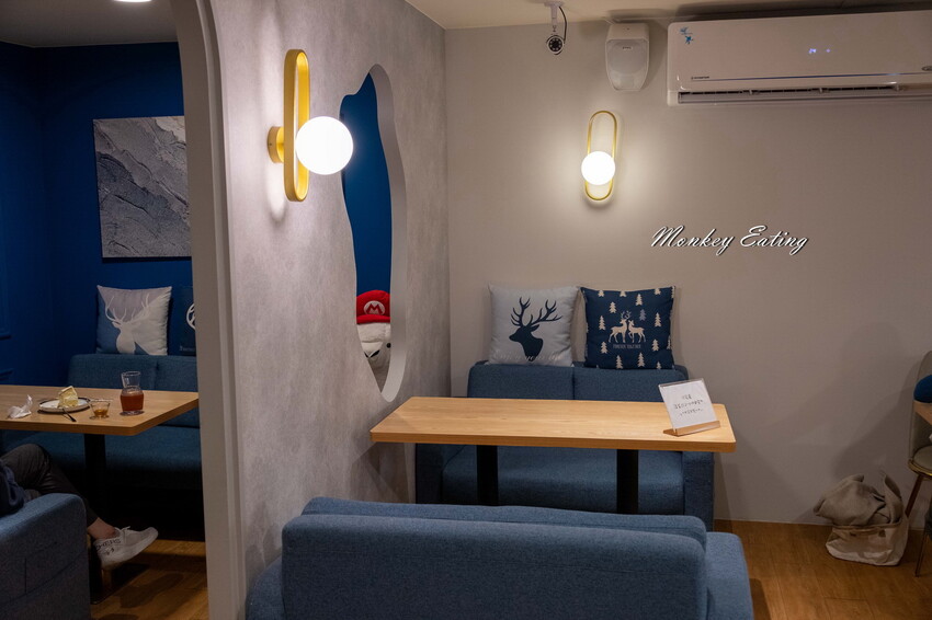 【台中北區】香緹果子咖啡館│號稱台中版HARBS水果千層蛋糕太驚艷！鮮乳雪紡濃郁奶香超綿密。台中甜點下午茶推薦 - 貪吃猴的幻想