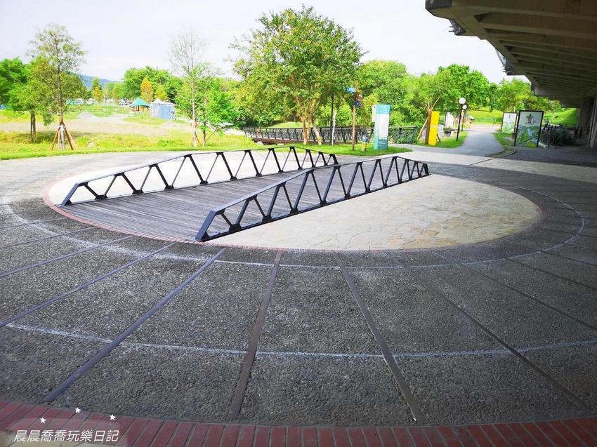 宜蘭景點冬山火車站