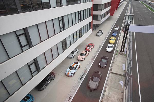 台中麗寶T11.T12賽車主題旅店 - 6