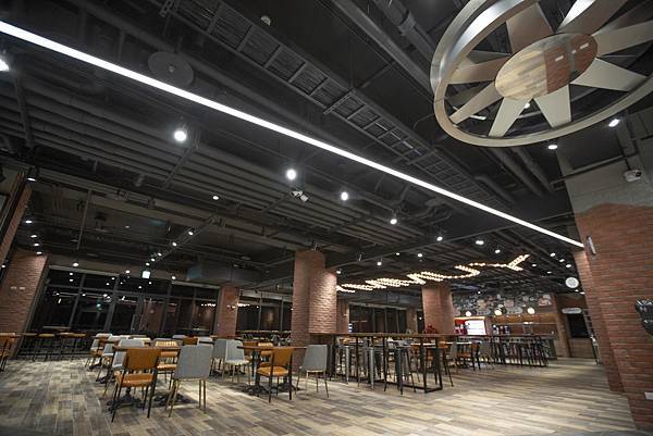 台中麗寶T11.T12賽車主題旅店 - 51