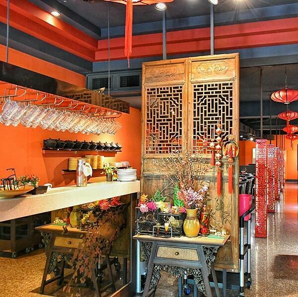 【桃園龜山】舞之椒頂級麻辣鴛鴦鍋 | 手工炒製麻辣鍋底,鍋底無限續加,精選優質食材,林口精緻麻辣鍋,林口長庚美食,老饕必吃餐廳,寵物友善餐廳