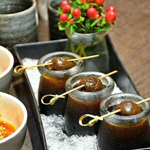 【桃園龜山】舞之椒頂級麻辣鴛鴦鍋 | 手工炒製麻辣鍋底,鍋底無限續加,精選優質食材,林口精緻麻辣鍋,林口長庚美食,老饕必吃餐廳,寵物友善餐廳