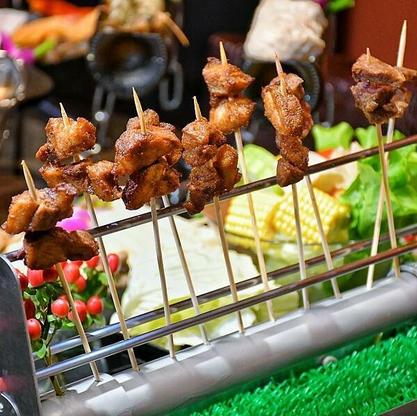 【桃園龜山】舞之椒頂級麻辣鴛鴦鍋 | 手工炒製麻辣鍋底,鍋底無限續加,精選優質食材,林口精緻麻辣鍋,林口長庚美食,老饕必吃餐廳,寵物友善餐廳