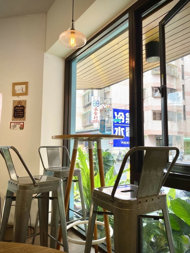 IMG_E6332 (Large).JPG IMG_E6332 (Large).JPG