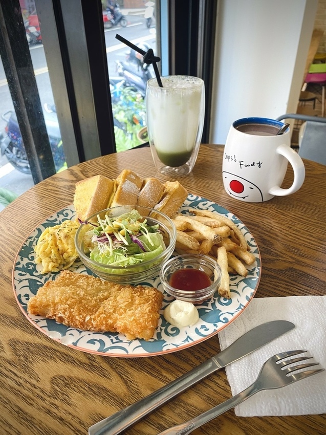 IMG_E6366 (Large).JPG IMG_E6366 (Large).JPG