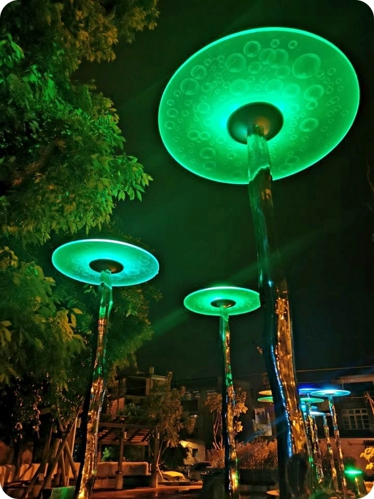 歡迎來到阿凡達世界⎪夜晚點燈一秒進入潘朵拉星球,冷泉公園大變身! @捲捲頭 Wonderful 品味。生活 歡迎來到阿凡達世界⎪夜晚點燈一秒進入潘朵拉星球,冷泉公園大變身! @捲捲頭 Wonderful 品味。生活