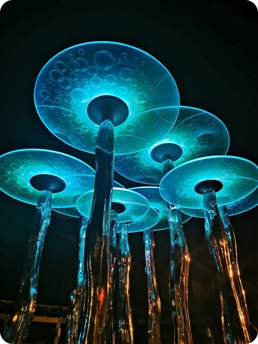 歡迎來到阿凡達世界⎪夜晚點燈一秒進入潘朵拉星球,冷泉公園大變身! @捲捲頭 Wonderful 品味。生活 歡迎來到阿凡達世界⎪夜晚點燈一秒進入潘朵拉星球,冷泉公園大變身! @捲捲頭 Wonderful 品味。生活