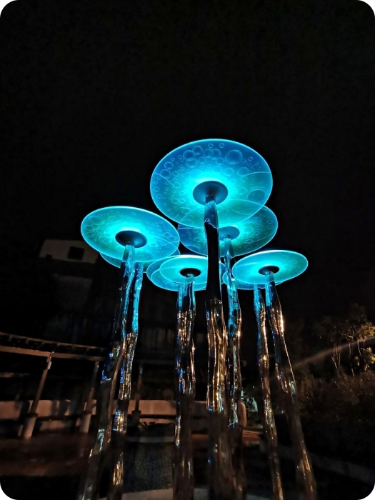 歡迎來到阿凡達世界⎪夜晚點燈一秒進入潘朵拉星球,冷泉公園大變身! @捲捲頭 Wonderful 品味。生活 歡迎來到阿凡達世界⎪夜晚點燈一秒進入潘朵拉星球,冷泉公園大變身! @捲捲頭 Wonderful 品味。生活