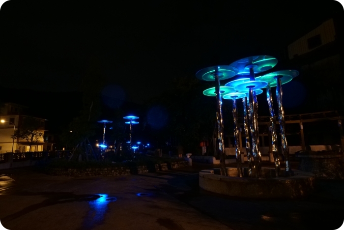 歡迎來到阿凡達世界⎪夜晚點燈一秒進入潘朵拉星球,冷泉公園大變身! @捲捲頭 Wonderful 品味。生活 歡迎來到阿凡達世界⎪夜晚點燈一秒進入潘朵拉星球,冷泉公園大變身! @捲捲頭 Wonderful 品味。生活