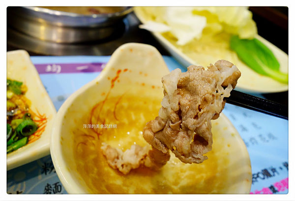 鍋饕精緻涮涮鍋 大直店 ~ 超大盤雪花黑牛❤️吃的好過癮 - 捷運大直站