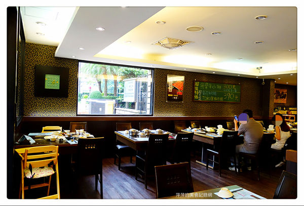 鍋饕精緻涮涮鍋 大直店 ~ 超大盤雪花黑牛❤️吃的好過癮 - 捷運大直站