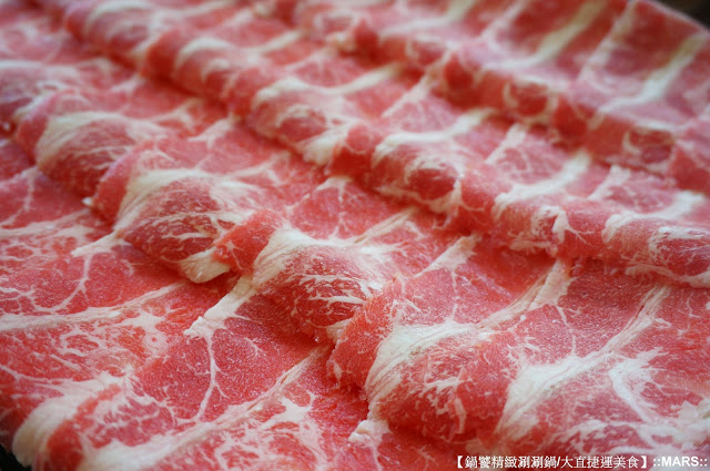 【台北】鍋饕涮涮鍋 /大直捷運美食．重量級安格斯雪花黑牛鍋/蛤蜊鍋．品嚐體驗。