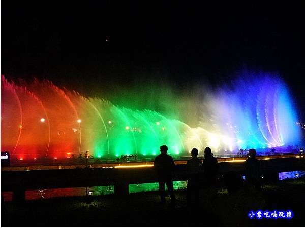 DSC09966慈湖3D水舞秀41.jpg