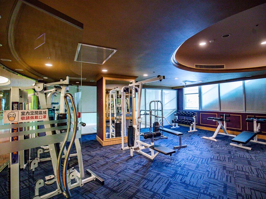 新北市金山區陽明山天籟渡假酒店|史上最強一泊8食,入住從早吃到晚!暢遊北台灣最大溫泉水樂園