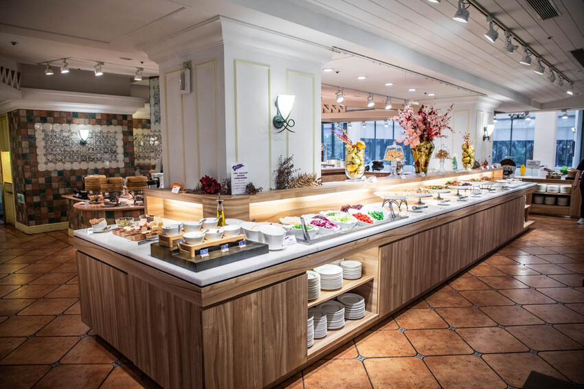 新北市金山區陽明山天籟渡假酒店|史上最強一泊8食,入住從早吃到晚!暢遊北台灣最大溫泉水樂園