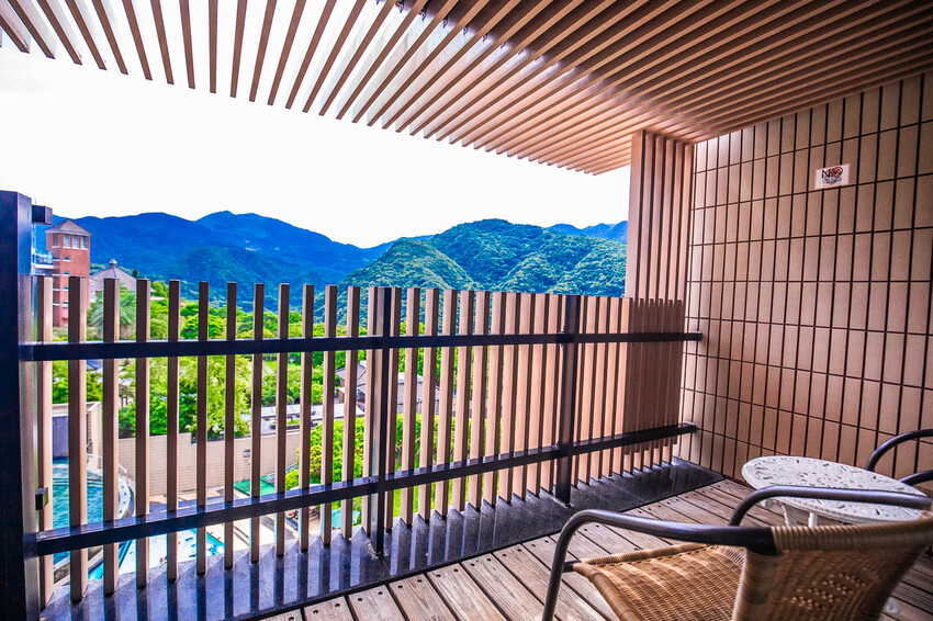 新北市金山區陽明山天籟渡假酒店|史上最強一泊8食,入住從早吃到晚!暢遊北台灣最大溫泉水樂園