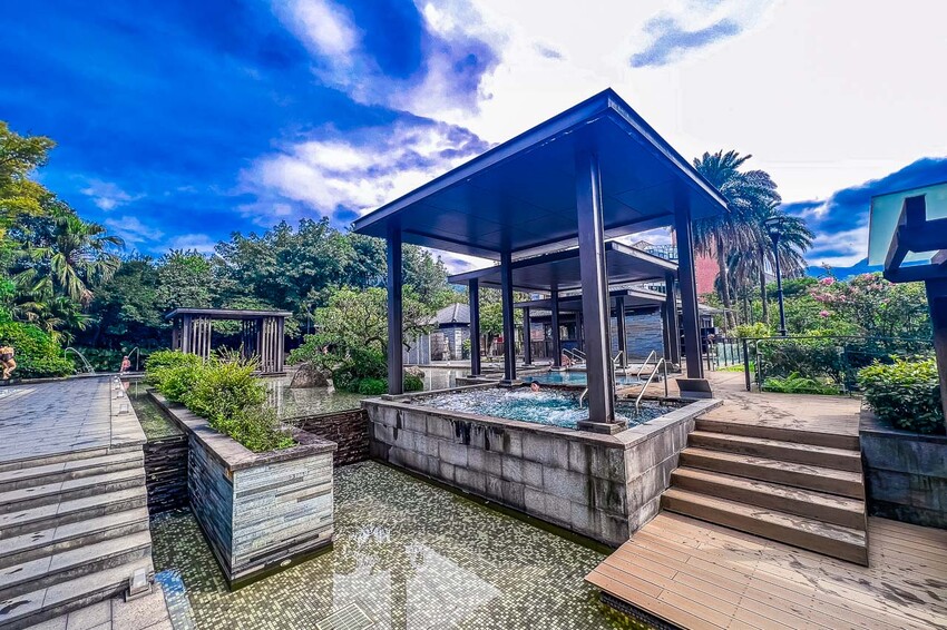 新北市金山區陽明山天籟渡假酒店|史上最強一泊8食,入住從早吃到晚!暢遊北台灣最大溫泉水樂園