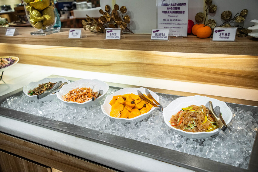 新北市金山區陽明山天籟渡假酒店|史上最強一泊8食,入住從早吃到晚!暢遊北台灣最大溫泉水樂園