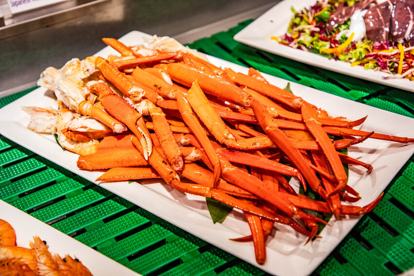 新北市金山區陽明山天籟渡假酒店|史上最強一泊8食,入住從早吃到晚!暢遊北台灣最大溫泉水樂園